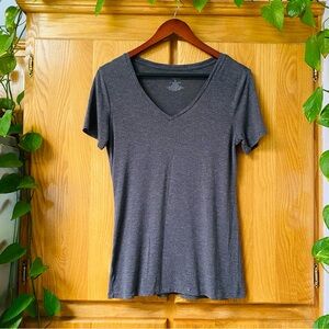 Sparkly Women's Gray V-Neck T-Shirt S